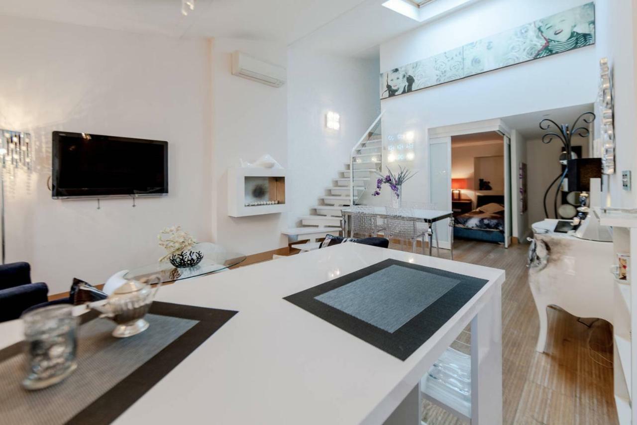 סן טרופז Elegante Appartmento Nel Quadrato D'Oro A St Tropez מראה חיצוני תמונה